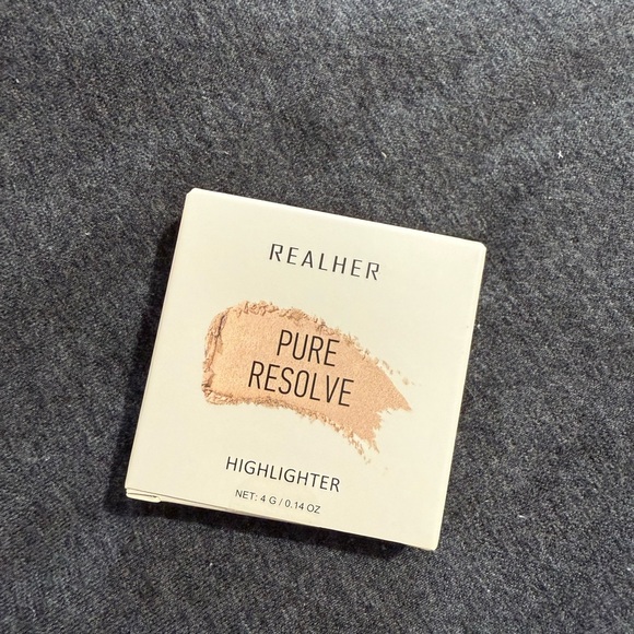 RealHer Other - RealHer Pure Resolve Highlighter in Creamy Beige